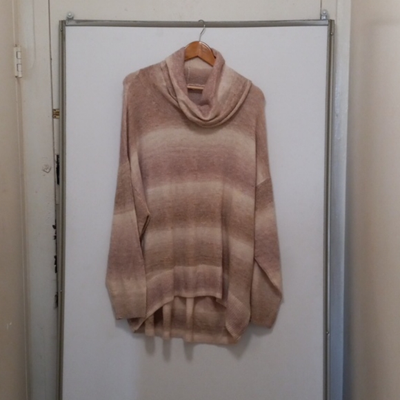 American  Eagle Sweater - Picture 1 of 5